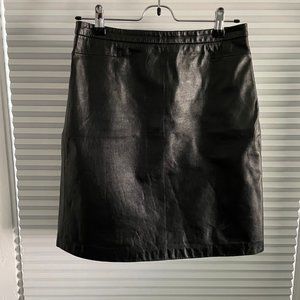 Parallel Black Leather Skirt